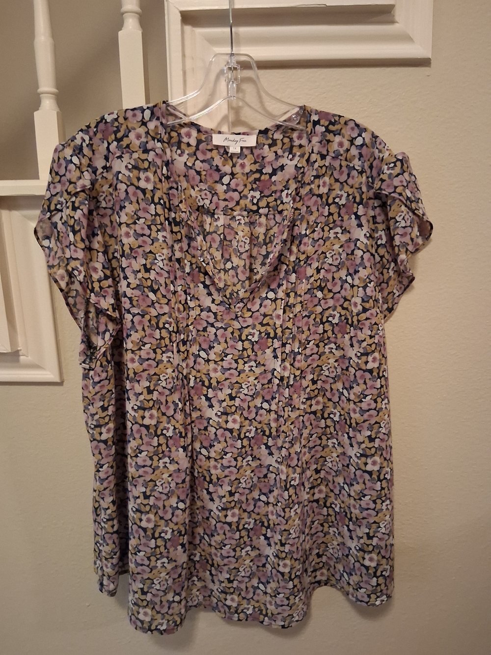 Monday Fun Mauve Floral Short-Sleeve V-Neck Blouse